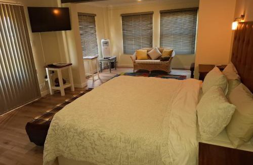 Kareeberg Resort | Fork and farm guest houses