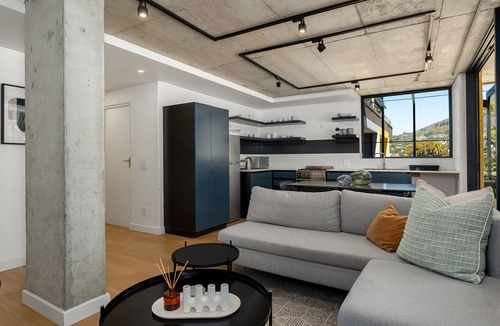 Bo'Kaap Apartment | FortyOnL 707