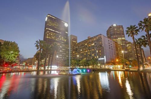 Cape Town City Centre Apartment | Fountain Suite 906