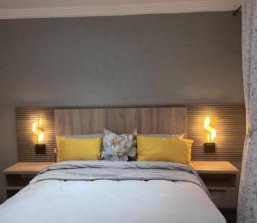 Dwarsloop House | Fourteen38 Mews Guesthouse
