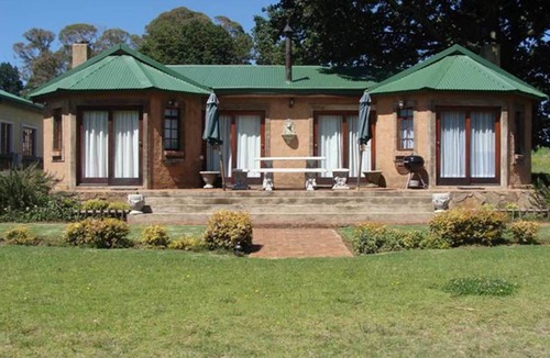 Dullstroom Cottage | Fox and Squirrel