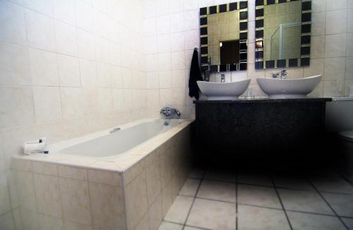 Alberton Apartment | Fuhri Road Apartments Madison House