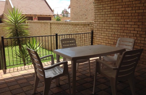 Bloemfontein House | Fully Furnished Rentals Bloemfontein