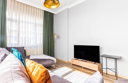 Esentepe Apartment | Furnished Cozy Flat Near Metrocity in Sisli