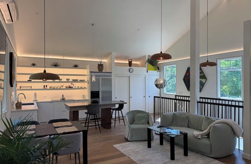 San Anselmo Apartment | Furnished Luxury Living in downtown San Anselmo