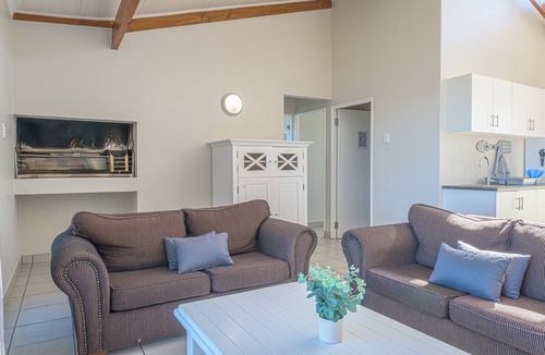 Eersterivierstrand House | Fynbos Golf & Country Estate