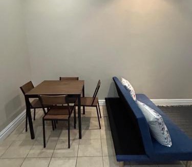 Kloof Apartment | Fyndraai one bedroom flat