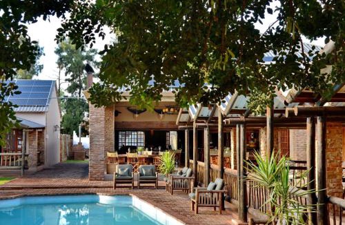 Joe Morolong Cabin | Gamagara Africa Private Nature Reserve