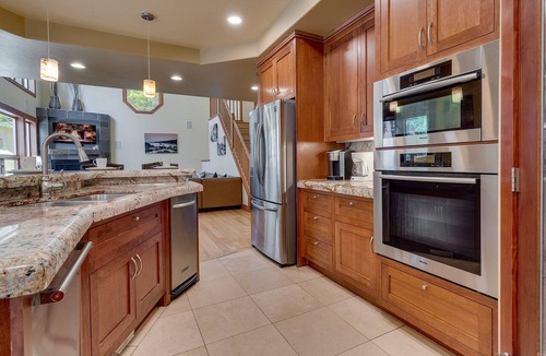 Country Club Estates House | Game Room | Fireplace | Views | Close to Beaches & Casinos: Cherry Pines