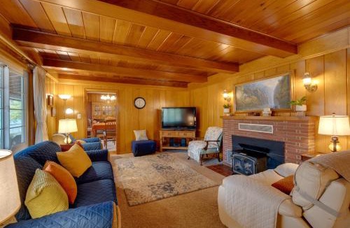Jackson House | Game Room & Patio: Charming Jackson Retreat!