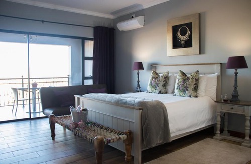 Vryburg House | Game View Lodge