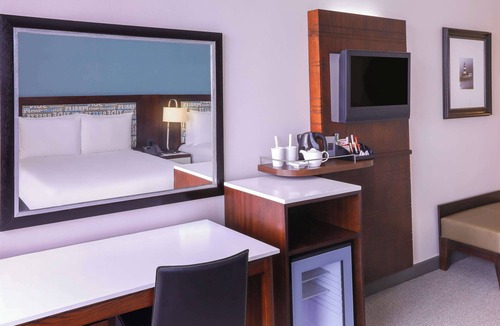 Quigney Beach Hotel | Garden Court East London