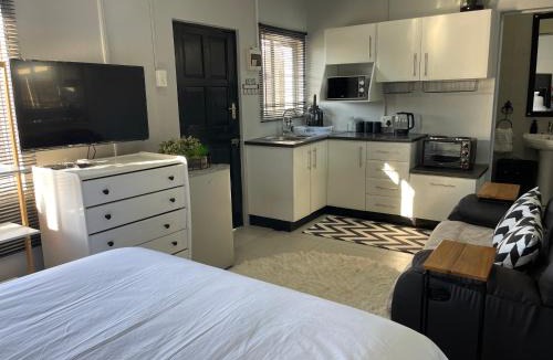 Glenwood House | Garden View Cottage