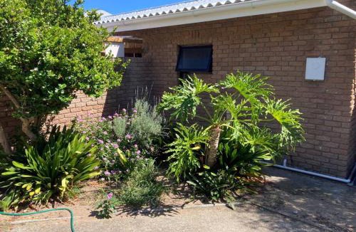Sedgefield Apartment | Gardenroute Accomodation 750 mtr. the beach