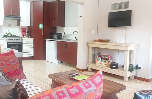Hectorspruit House | Gecko Cottage