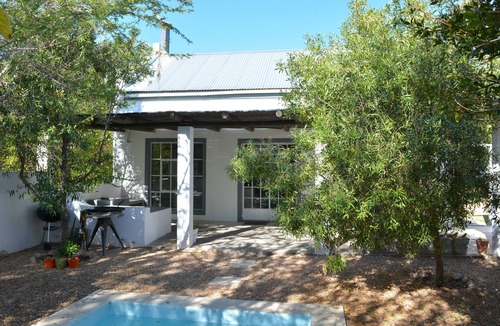 Prince Albert Cottage | Gecko Cottages - Large Gecko