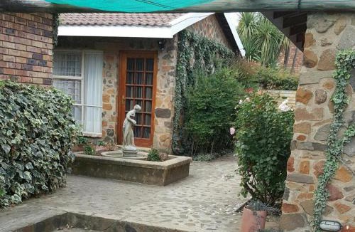 Bethlehem House | Gemsbok Cottage