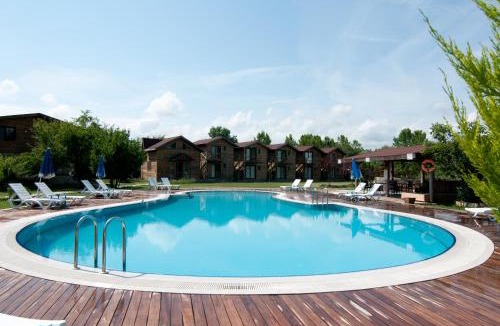 Agva Hotel | Gizemli Nehir Bungalov Otel