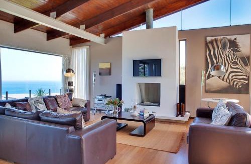 Sunset Beach Apartment | Glitter Bay