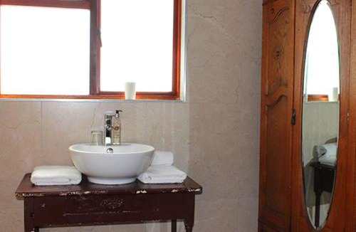 St. Helena Bay House | Goblin's Inn