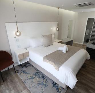 Quigney Beach Bed & Breakfast | Going Places Bed & Breakfast