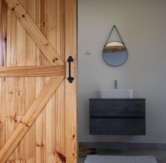 Nottingham Road Apartment | Golden Acre Farm