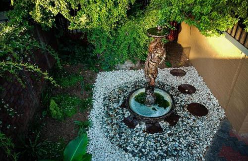 Virginia Bed & Breakfast | Goldfields Gardens Guesthouse