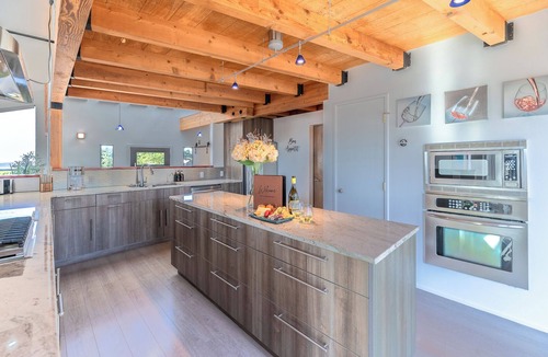 Bodega Bay House | Golf, Waves, & Seals! Bodega Bay Personal Resort! Ocean Vibes! HtTb~Sea Casa