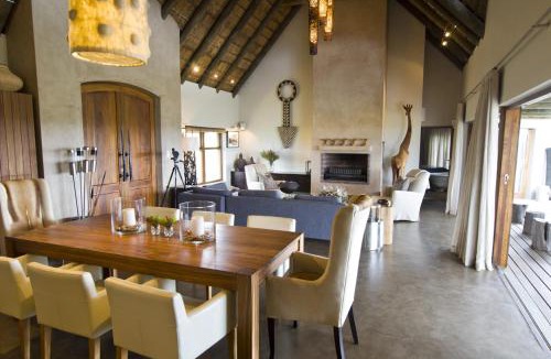 Mossel Bay Cabin | Gondwana Game Reserve