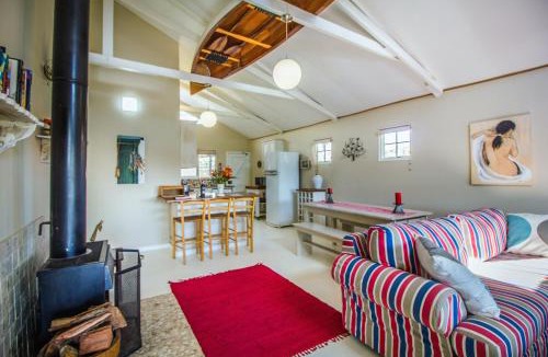 Scarborough Apartment | Gone to the Beach