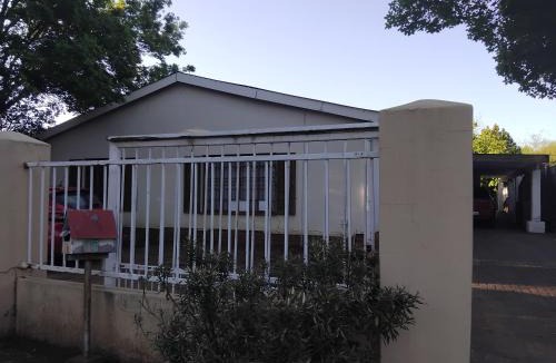 Brandwag House | Good Yafe Guest House