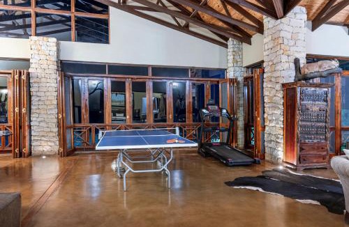 Marken Cabin | Goodwood Lodge