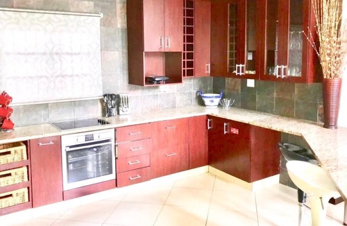 Greater Johannesburg Metropolitan Area House | Gorgeous 4 Bedroom Home in Heart of Sandton! Shosha Properties