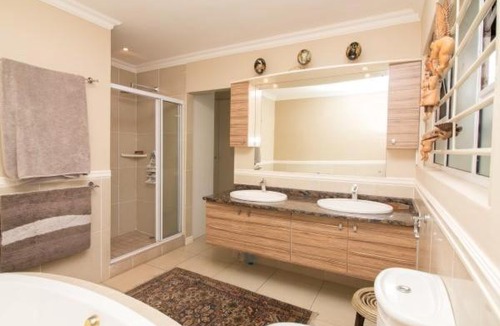 Ballito House | Gorgeous Couple's Suite