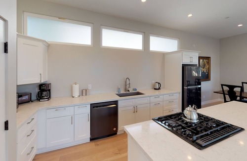 Paso Robles House | Gourmet Kitchen + Heated Floors | West Side Paso Robles | Twice is Nice