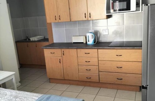 Port Elizabeth Apartment | Gqeberha Self Catering Apartments