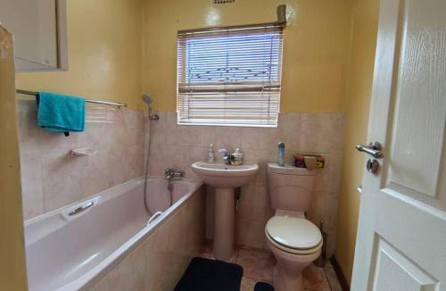 Bloemfontein House | Graceful Grasslands