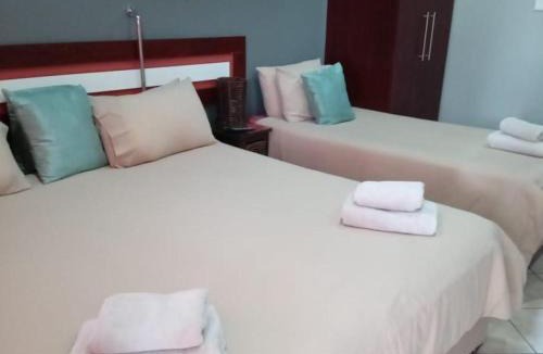 Rustenburg House | Grand Central Guesthouse