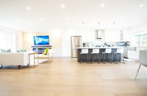 East San Jose House | Grand Lux 4BR Prime Location + Serene Yard