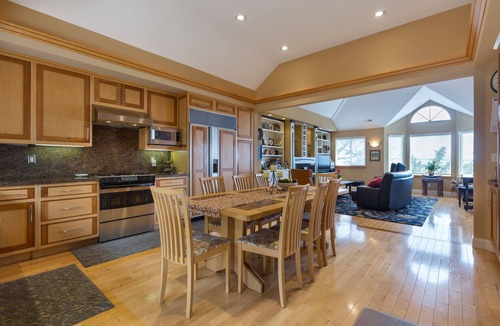 Sugarloaf House | Great Home With Views Of S.F. Bay