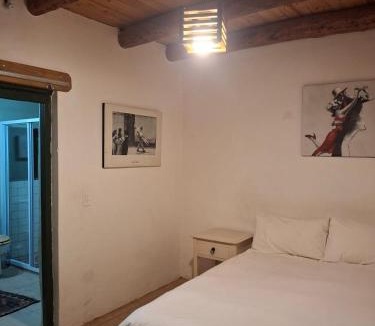 McGregor House | Green Door Cottage