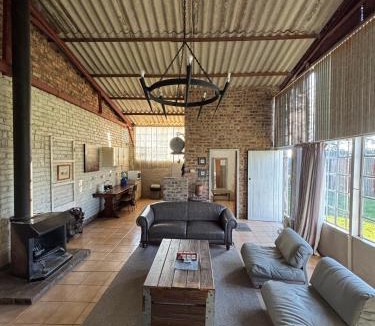 Msukaligwa House | Green Thumb Farm Stay