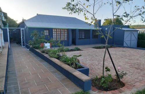 Kaapsehoop House | Green Venus