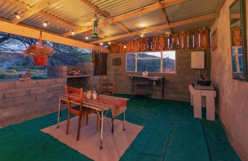 Prince Albert Apartment | Grootwaterval Guest Farm