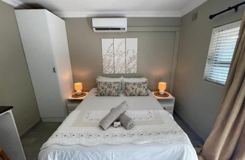 Ballito Apartment | Guest house on Gillian Unit 5