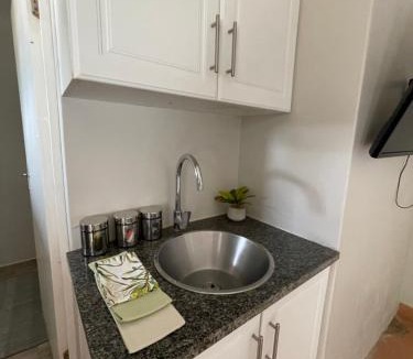 Ballito Apartment | Guest house on Gillian Unit 3