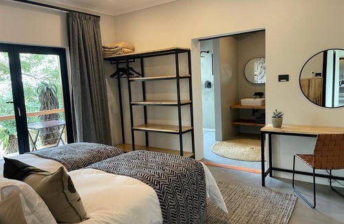 Mid Illovo Cabin | Gwahumbe Game & Spa