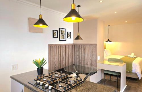 Windermere Apartment | Hampton Collection Avenues - Cosy 2 Sleeper Studio Apartment