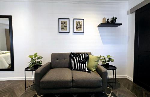 Windermere Apartment | Hampton Collection Avenues - Cosy 2 Sleeper Studio Apartment