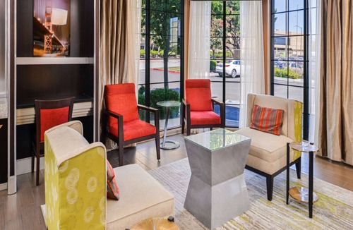 Burlingame Hotel | Hampton Inn & Suites San Francisco-Burlingame-Airport South